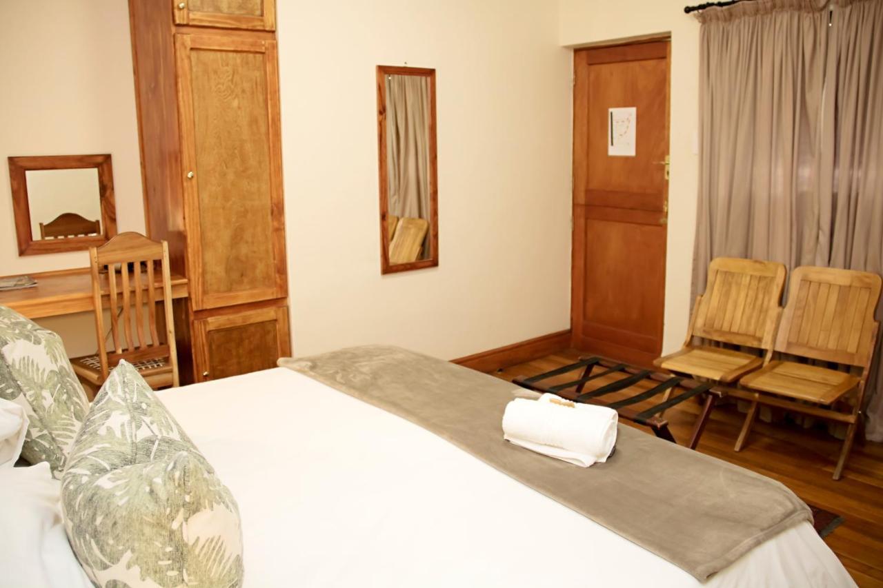 Matoppo Inn Beaufort West Ngoại thất bức ảnh